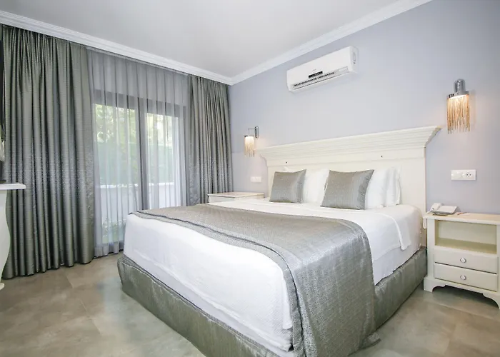 Hotell Joya Del Mar 4*