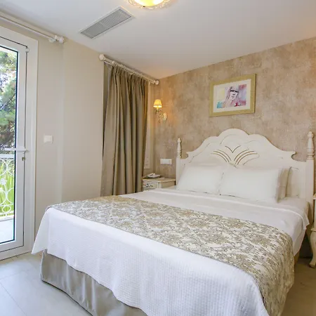 Joya Del Mar 4* マルマリス