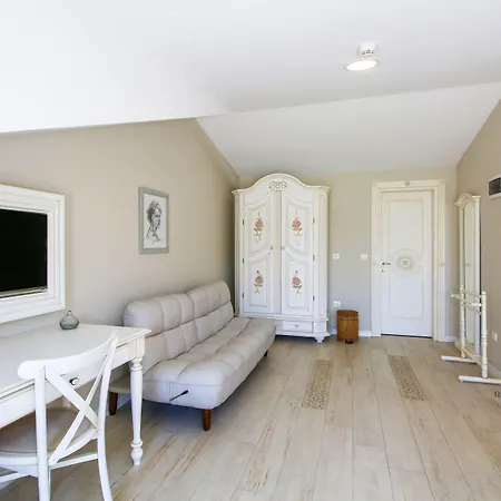 ホテル Joya Del Mar 4*