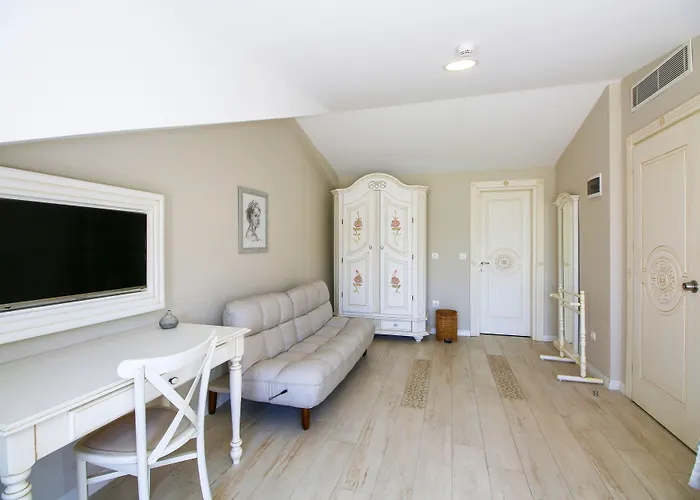 酒店 Joya Del Mar 4*