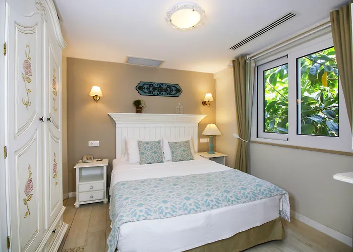 מלון Joya Del Mar 4*